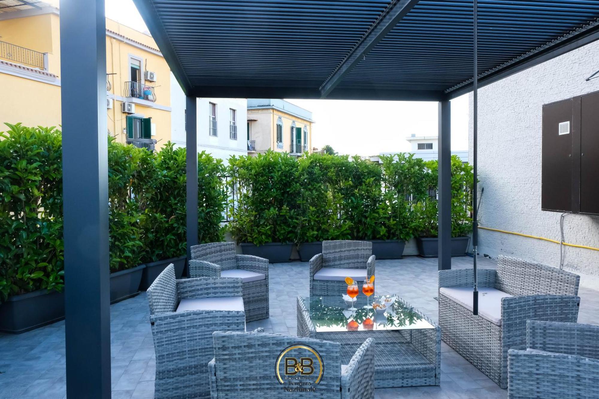 Couette-café Terrazza Nazionale Naples